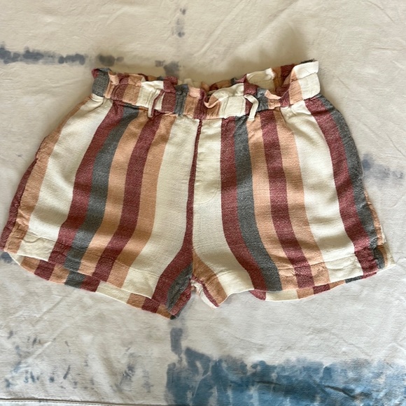 Rip Curl linen shorts. So cute and comfy! Sz S. - Picture 1 of 4